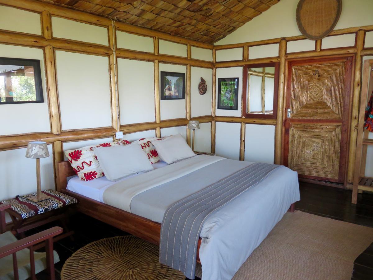 Nkuringo Bwindi Gorilla Lodge エクステリア 写真